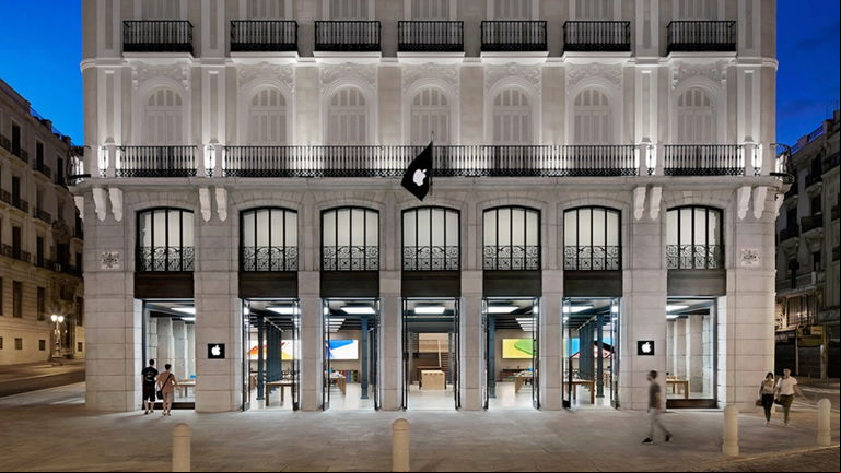 Las Apple Store cumplen 20 años, ¿cómo han evolucionado hasta hoy?