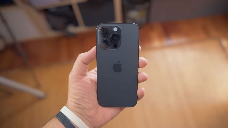 ¿Merece la pena comprar el iPhone 14 Pro en 2025? Opinión analizándolo a fondo